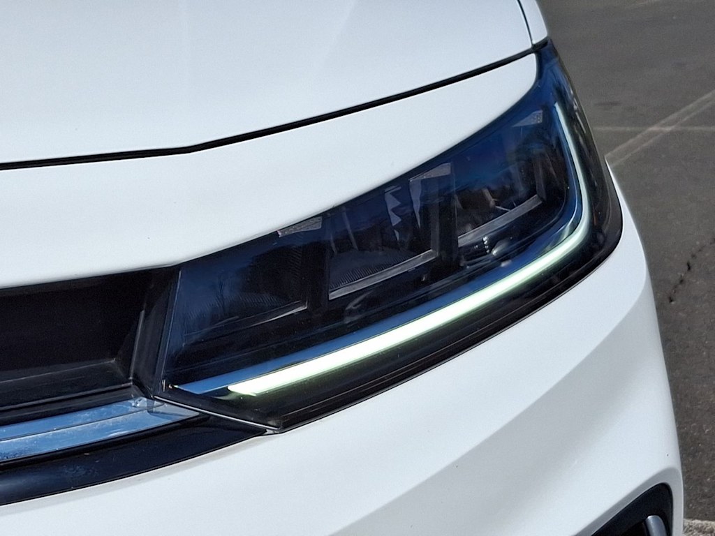 Thumbnail: 2025 Volkswagen Jetta - 30