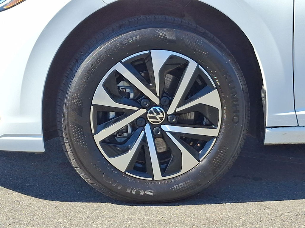 Thumbnail: 2025 Volkswagen Jetta - 6