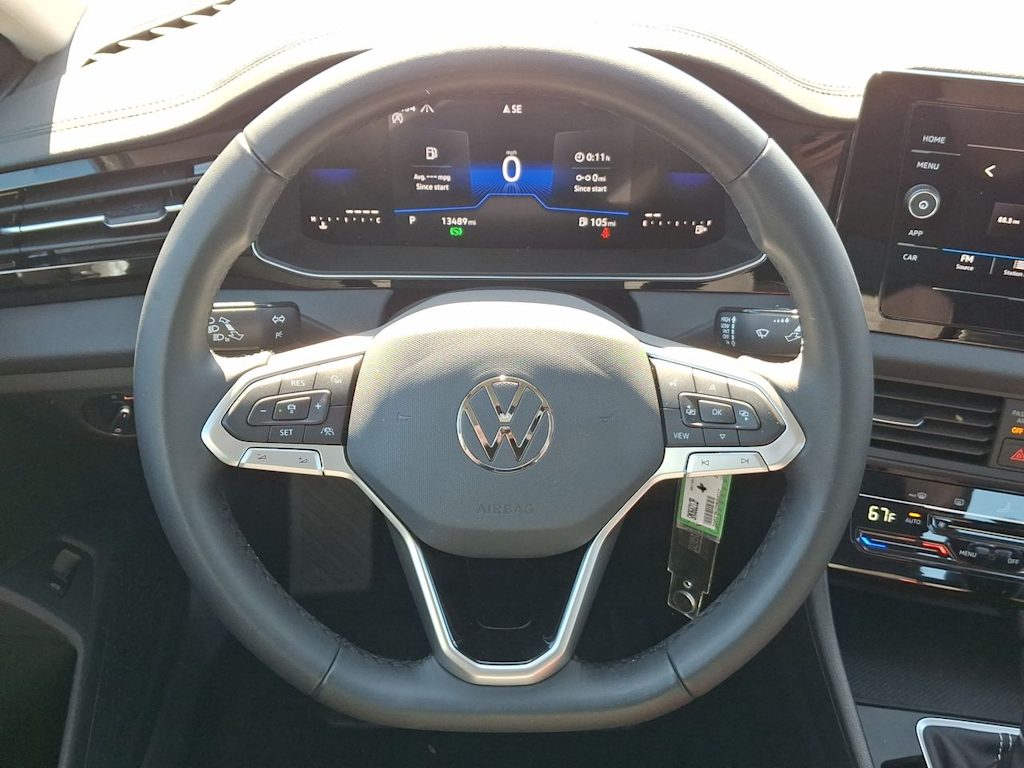Thumbnail: 2025 Volkswagen Jetta - 10