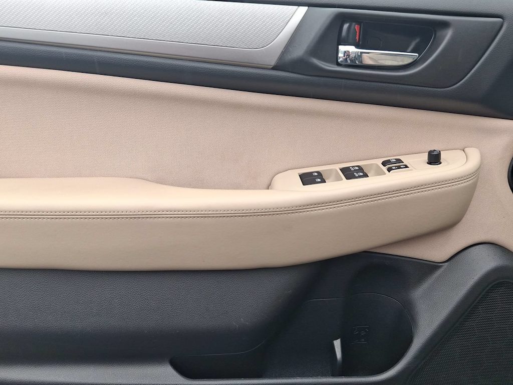 Thumbnail: 2015 Subaru Outback - 24