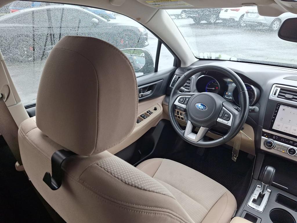 Thumbnail: 2015 Subaru Outback - 12