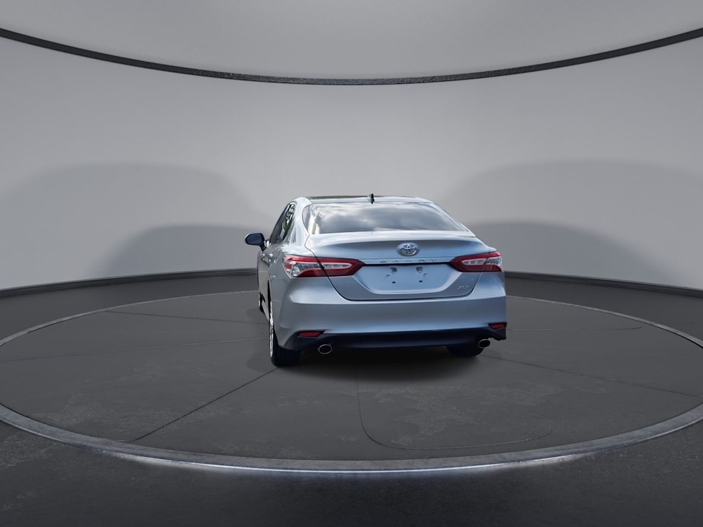Thumbnail: 2018 Toyota Camry - 5