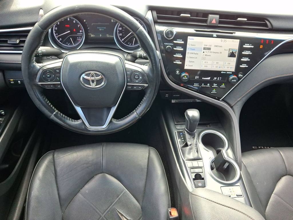 Thumbnail: 2018 Toyota Camry - 12