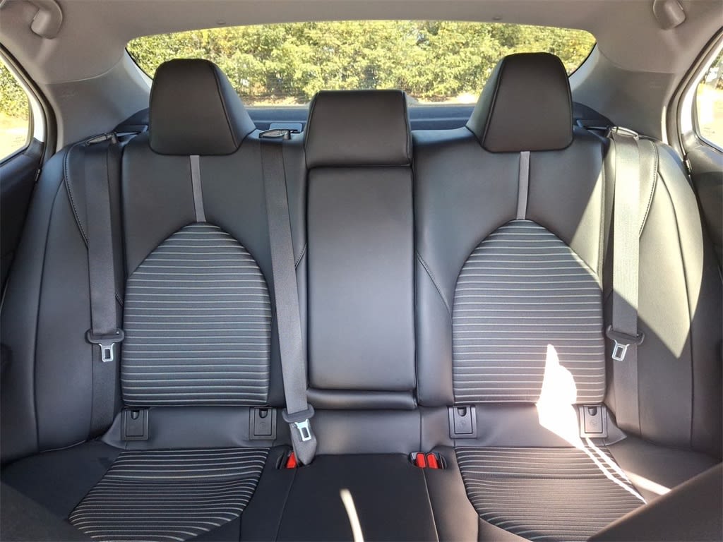 Thumbnail: 2024 Toyota Camry - 21