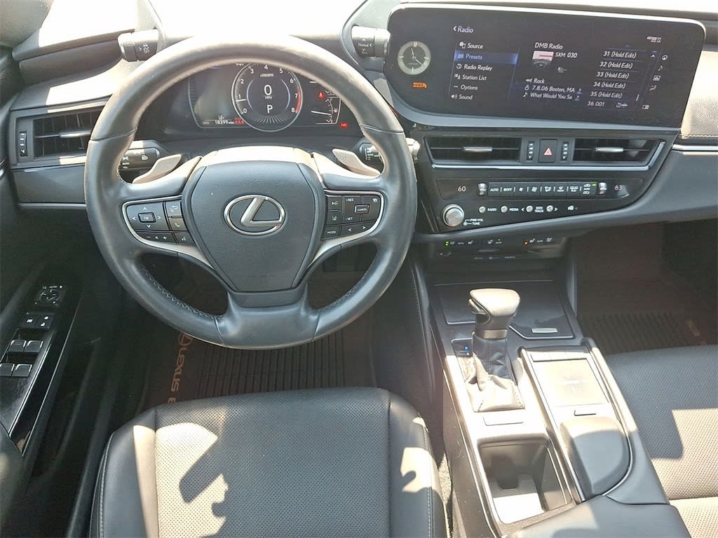 Thumbnail: 2022 Lexus ES - 11