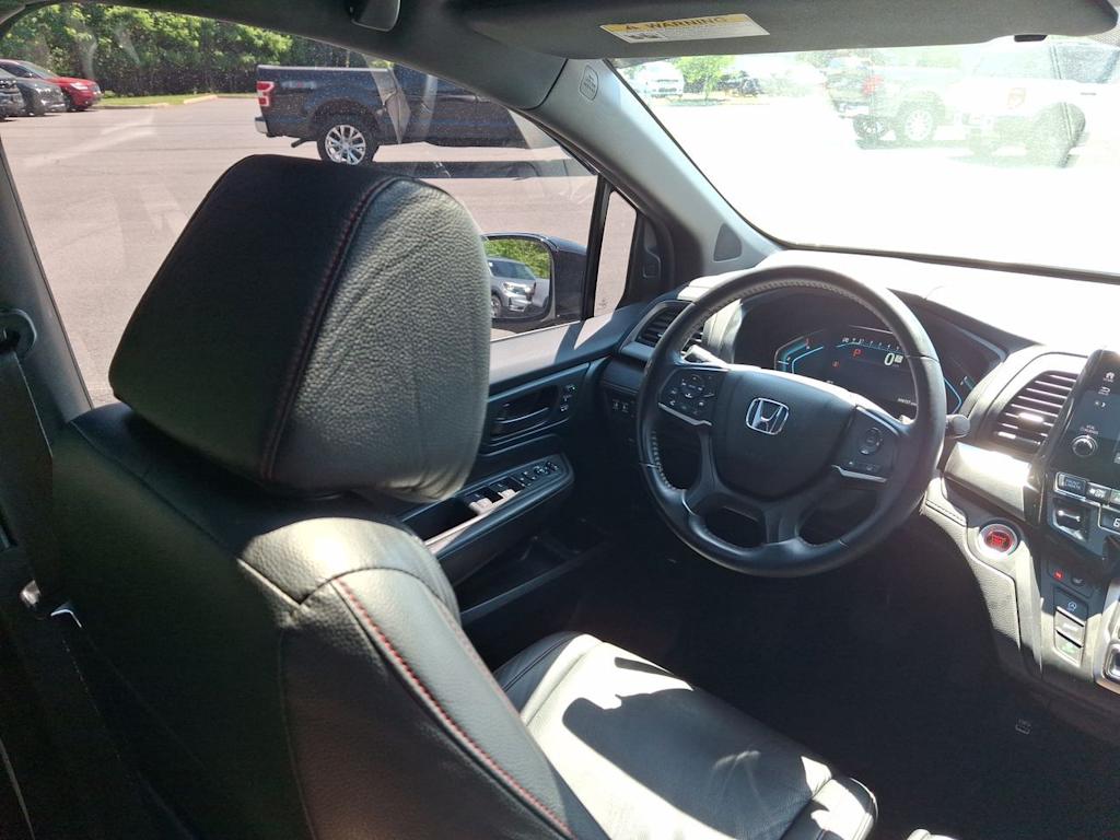 Thumbnail: 2023 Honda Odyssey - 7