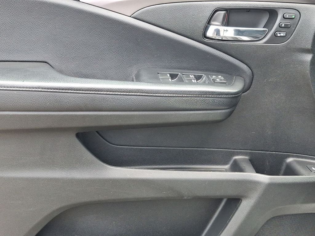 Thumbnail: 2021 Honda Pilot - 24