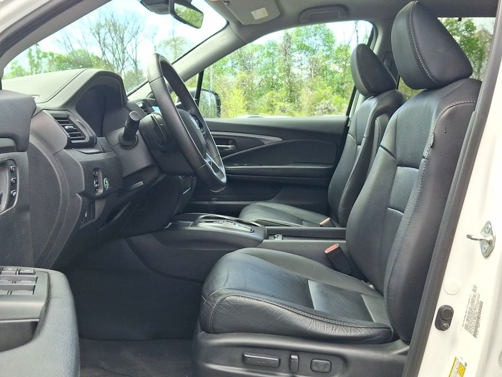 Thumbnail: 2021 Honda Pilot - 9