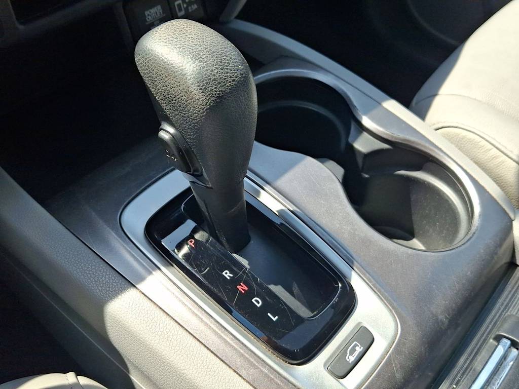 Thumbnail: 2019 Honda Pilot - 14
