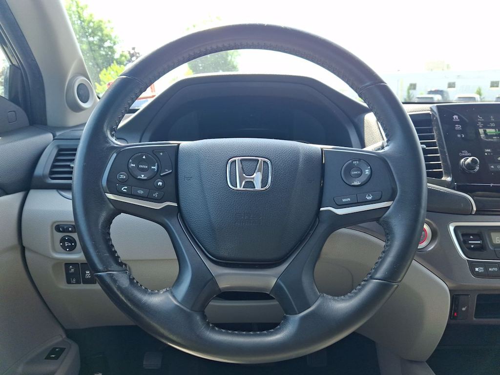 Thumbnail: 2019 Honda Pilot - 11