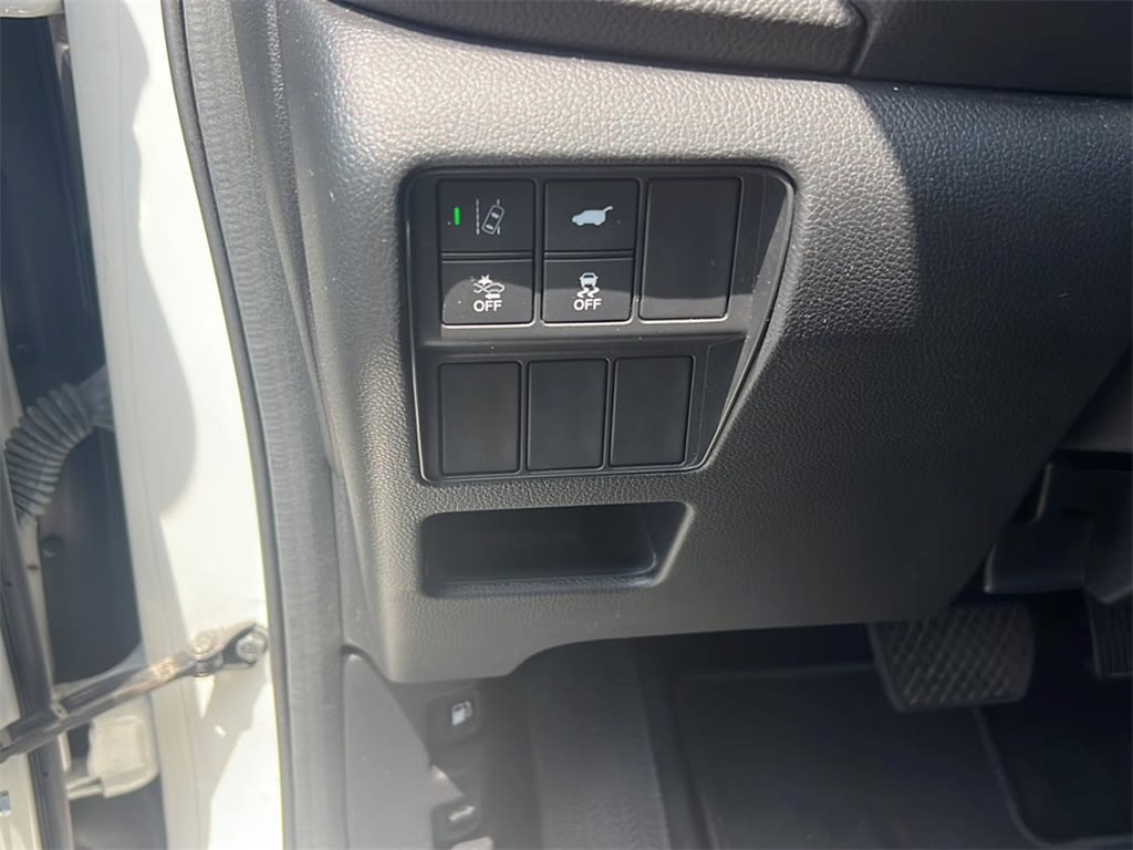 Thumbnail: 2018 Honda CR-V - 17