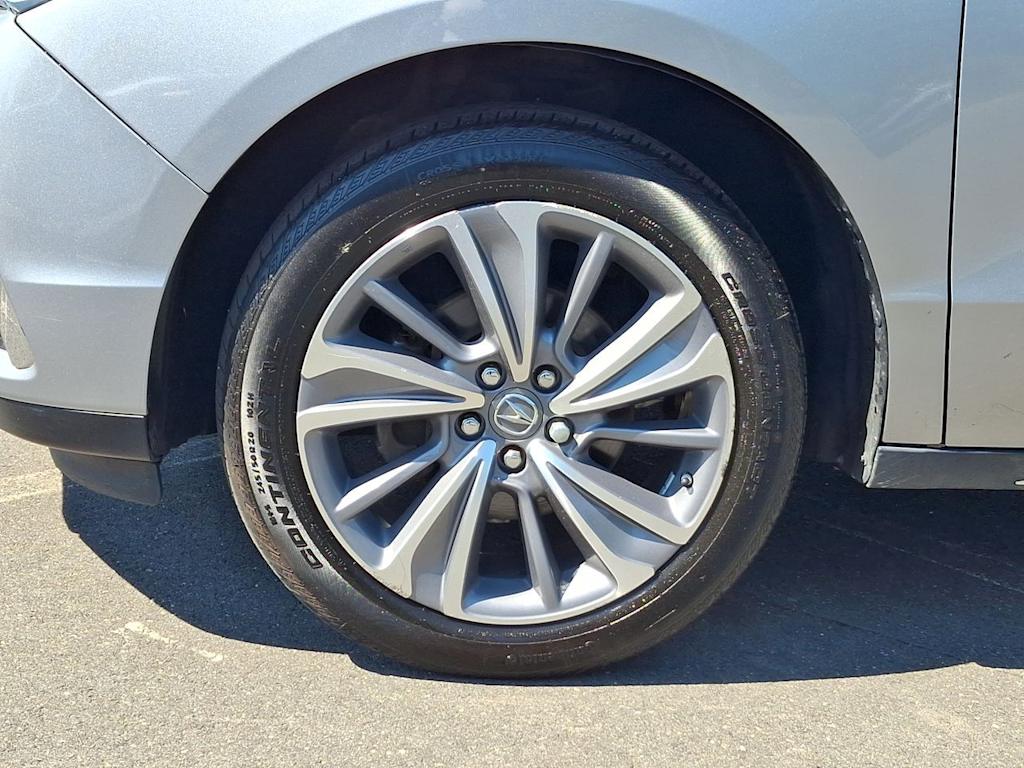 Thumbnail: 2017 Acura MDX - 6