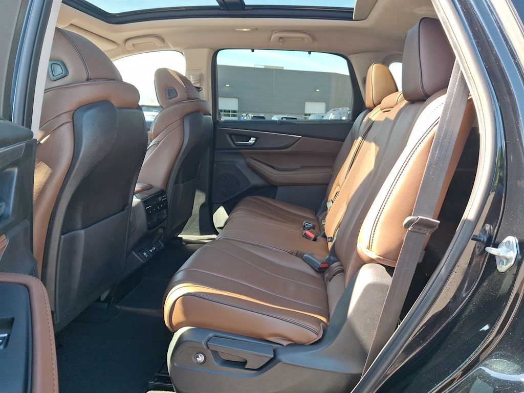 Thumbnail: 2022 Acura MDX - 29