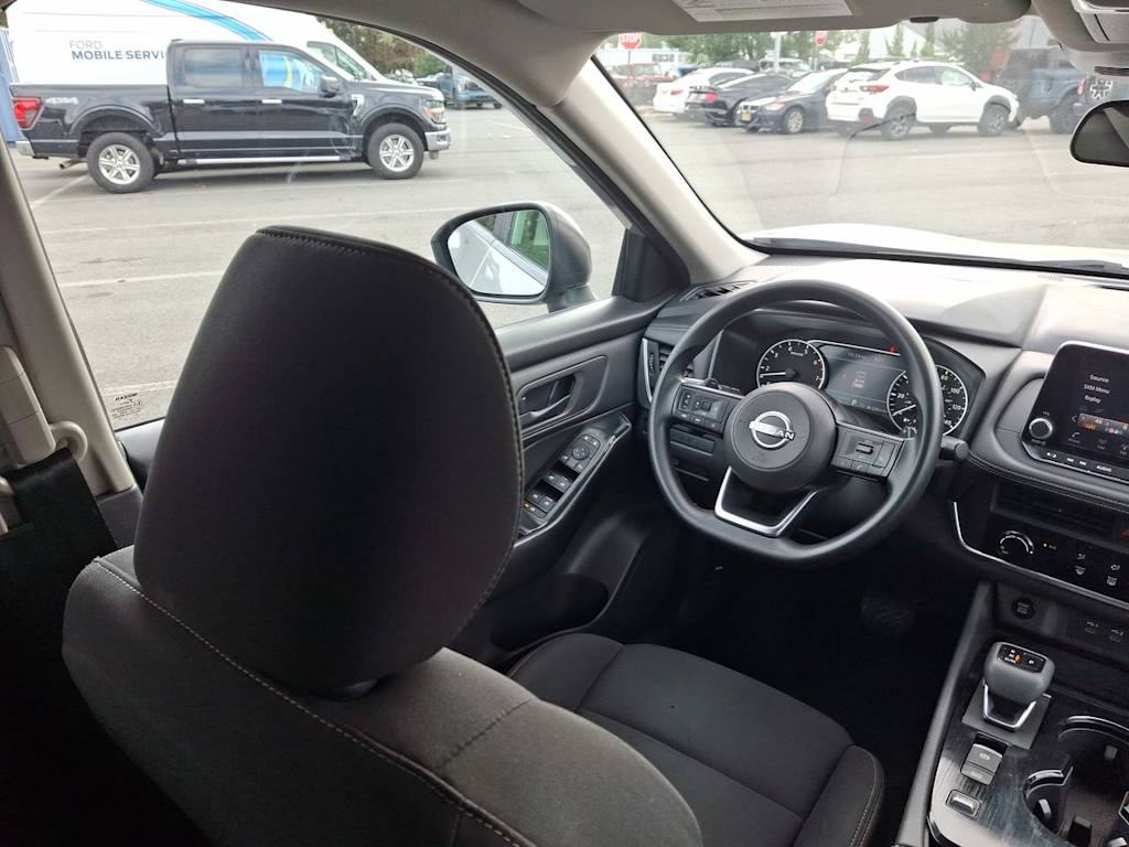 Thumbnail: 2024 Nissan Rogue - 11