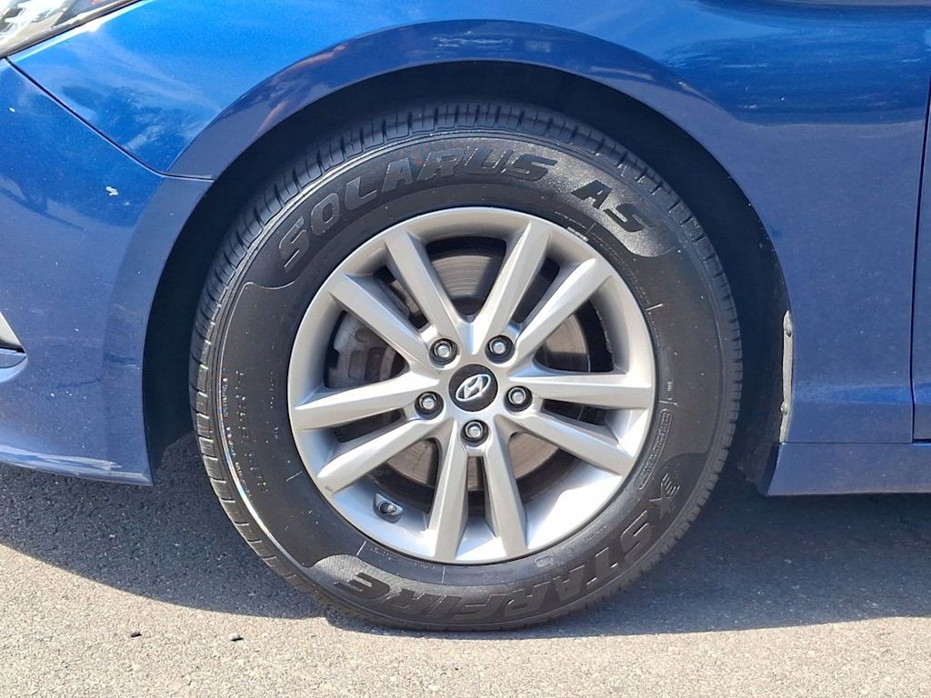 Thumbnail: 2016 Hyundai Sonata - 6