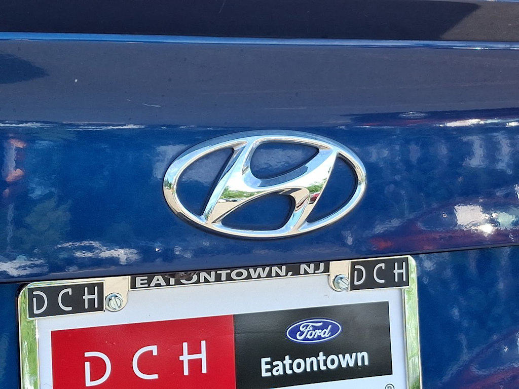 Thumbnail: 2016 Hyundai Sonata - 29