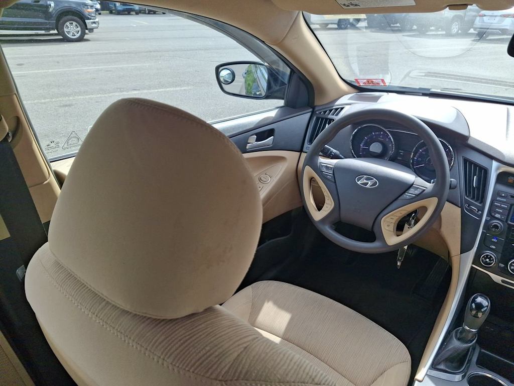 Thumbnail: 2014 Hyundai Sonata - 9