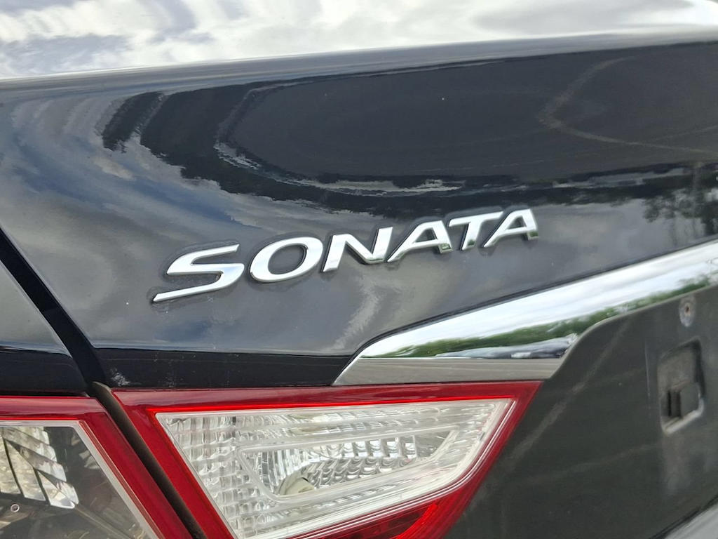 Thumbnail: 2014 Hyundai Sonata - 29