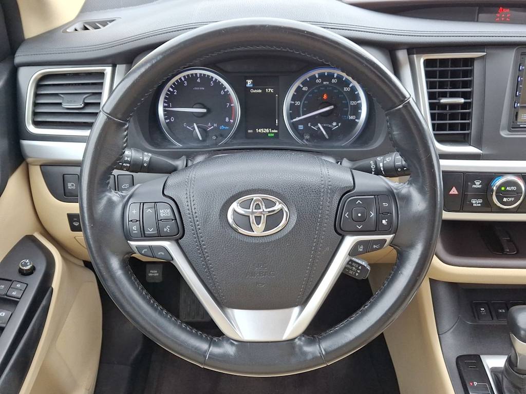 Thumbnail: 2018 Toyota Highlander - 11