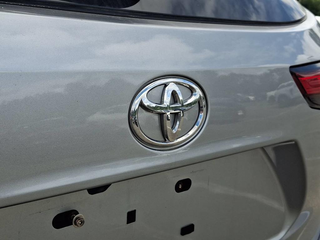 Thumbnail: 2023 Toyota Highlander - 7