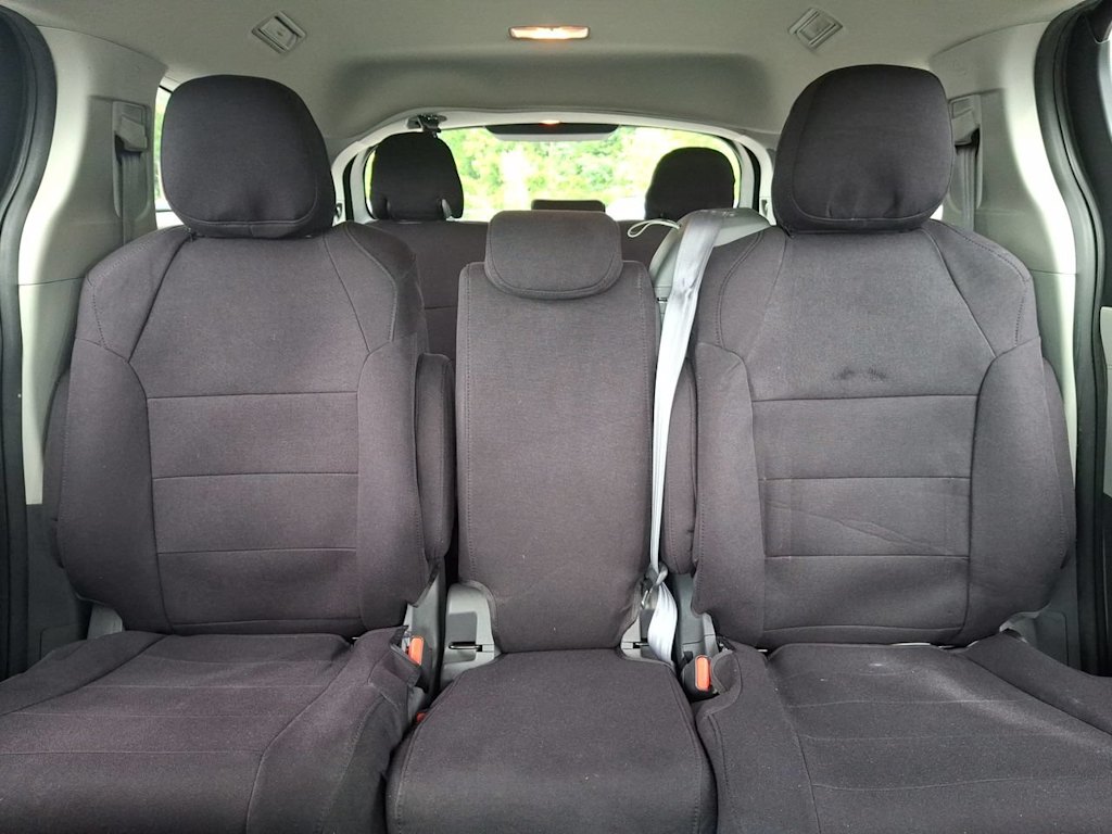 Thumbnail: 2021 Toyota Sienna - 7