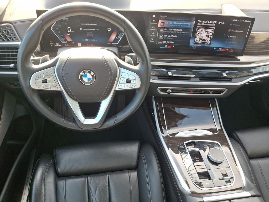 Thumbnail: 2023 BMW X7 - 12