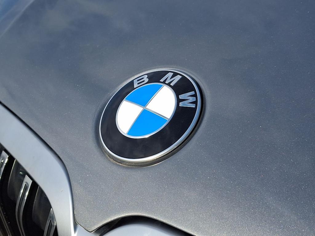 Thumbnail: 2023 BMW X7 - 16