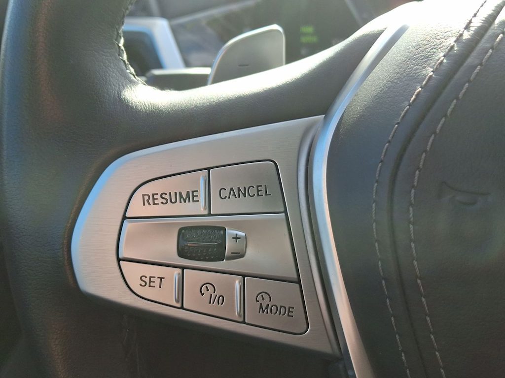 Thumbnail: 2023 BMW X7 - 26