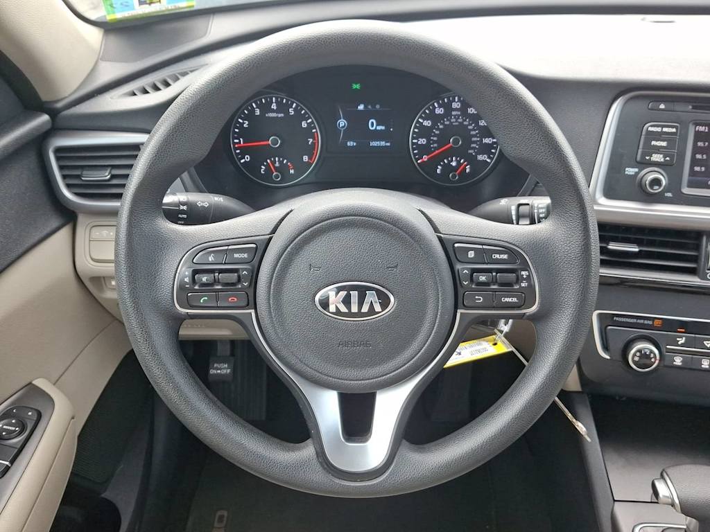 Thumbnail: 2016 Kia Optima - 11