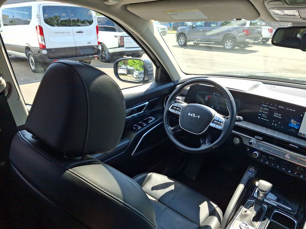 Thumbnail: 2023 Kia Telluride - 10
