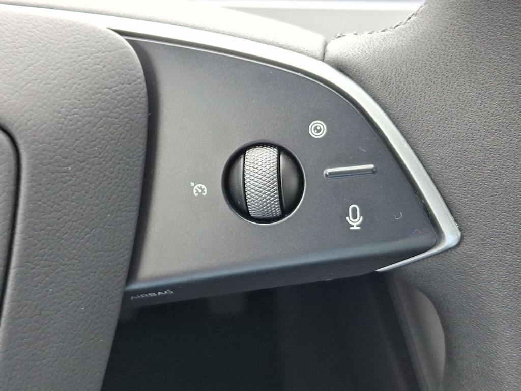 Thumbnail: 2026 Tesla Model 3 - 26