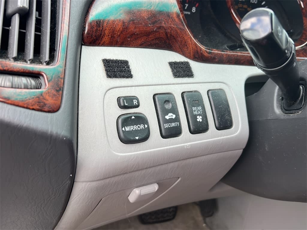 2005 Toyota Highlander Base 18