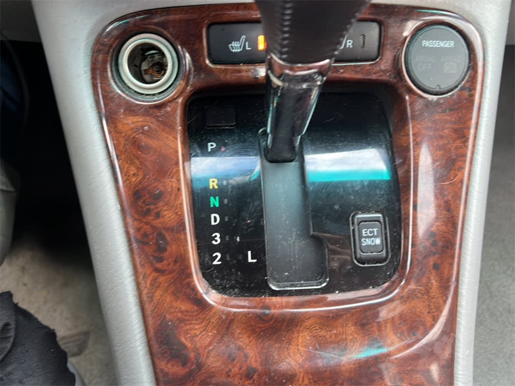 2005 Toyota Highlander Base 9