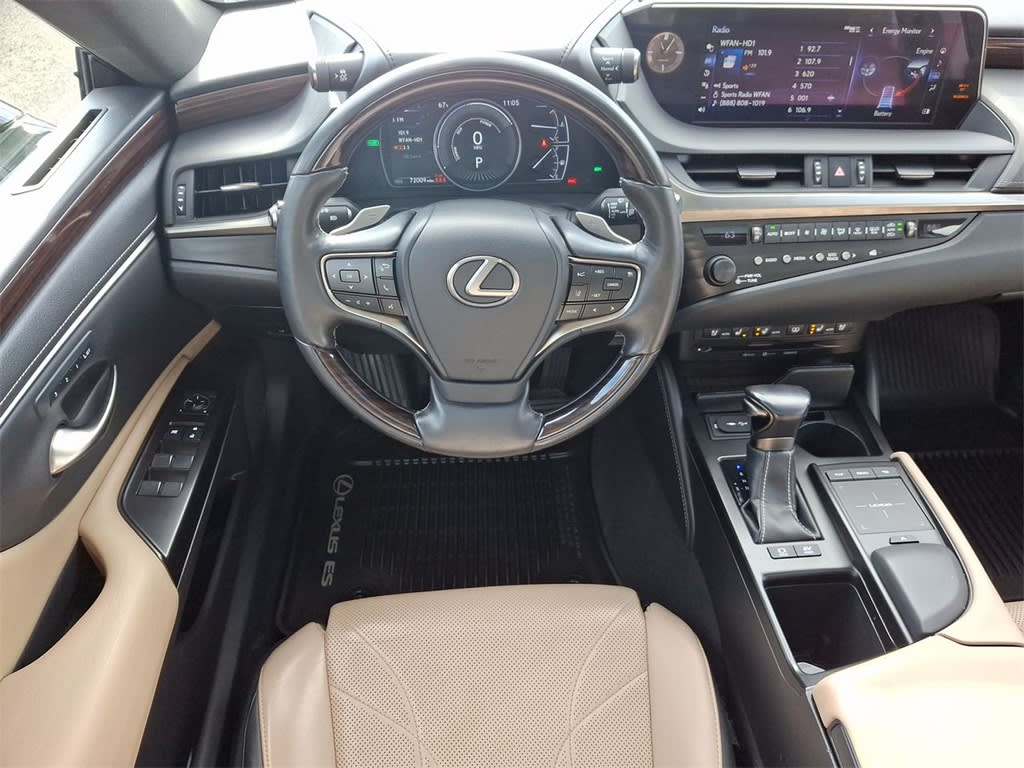 2019 Lexus ES Hybrid 300h Luxury 7