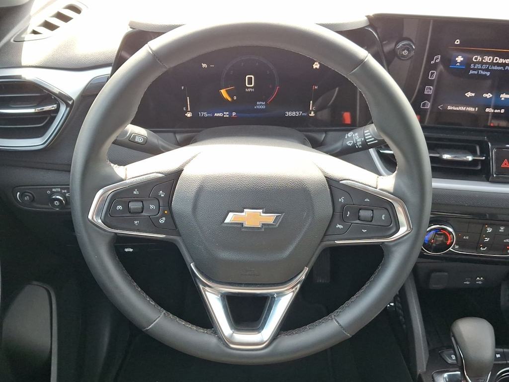 Thumbnail: 2024 Chevrolet TrailBlazer - 11