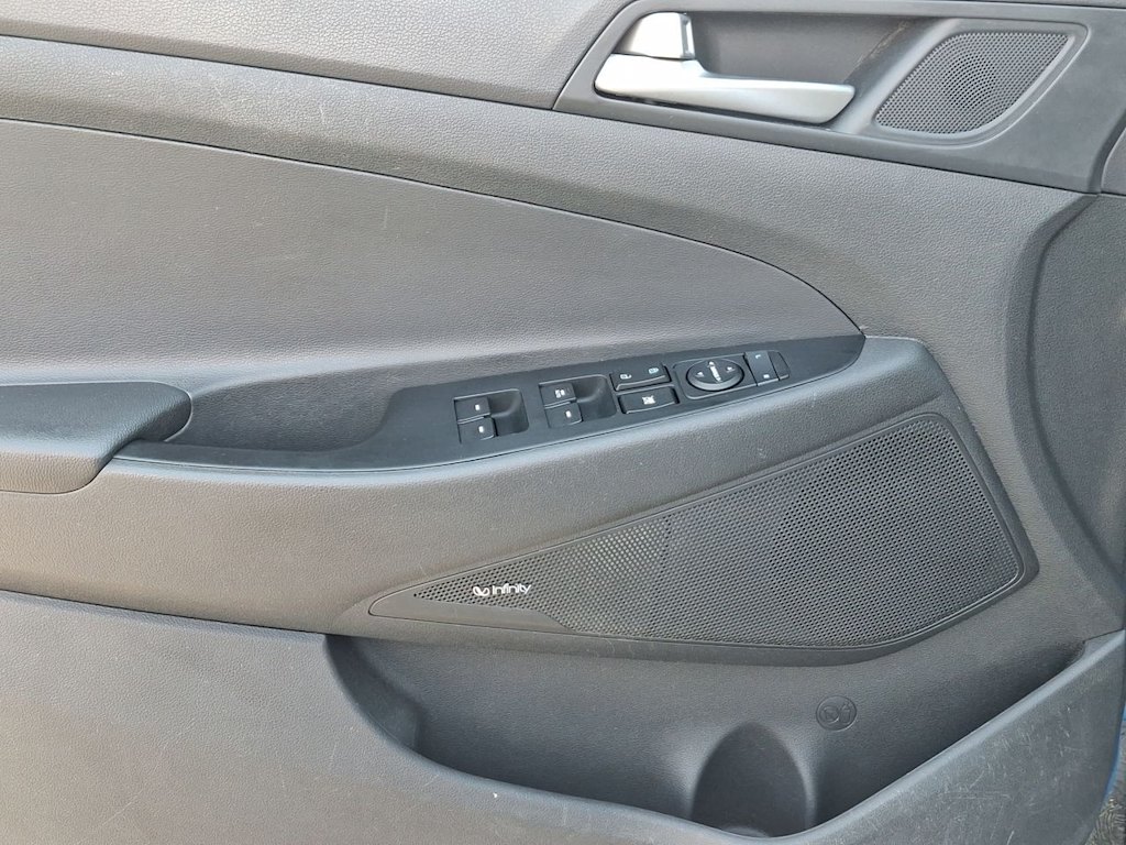 Thumbnail: 2018 Hyundai Tucson - 24