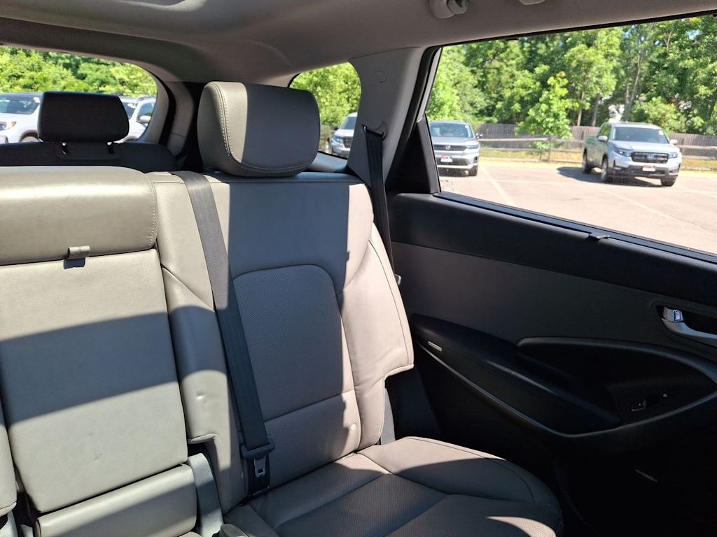 Thumbnail: 2016 Hyundai Santa Fe - 8