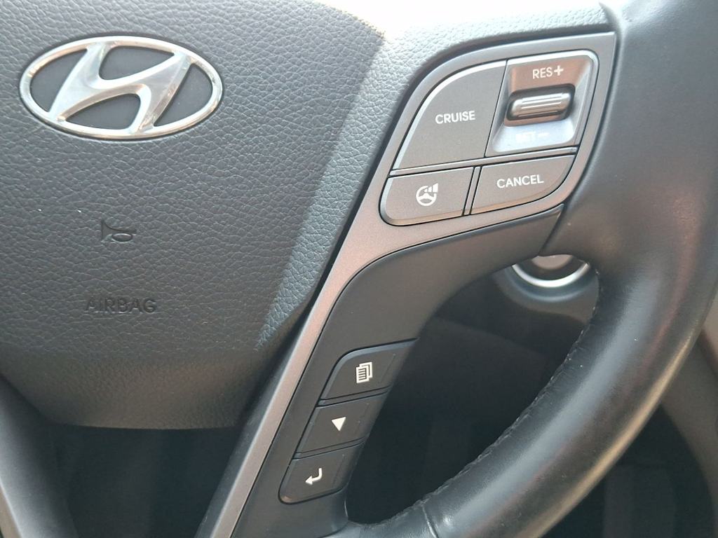 Thumbnail: 2016 Hyundai Santa Fe - 26