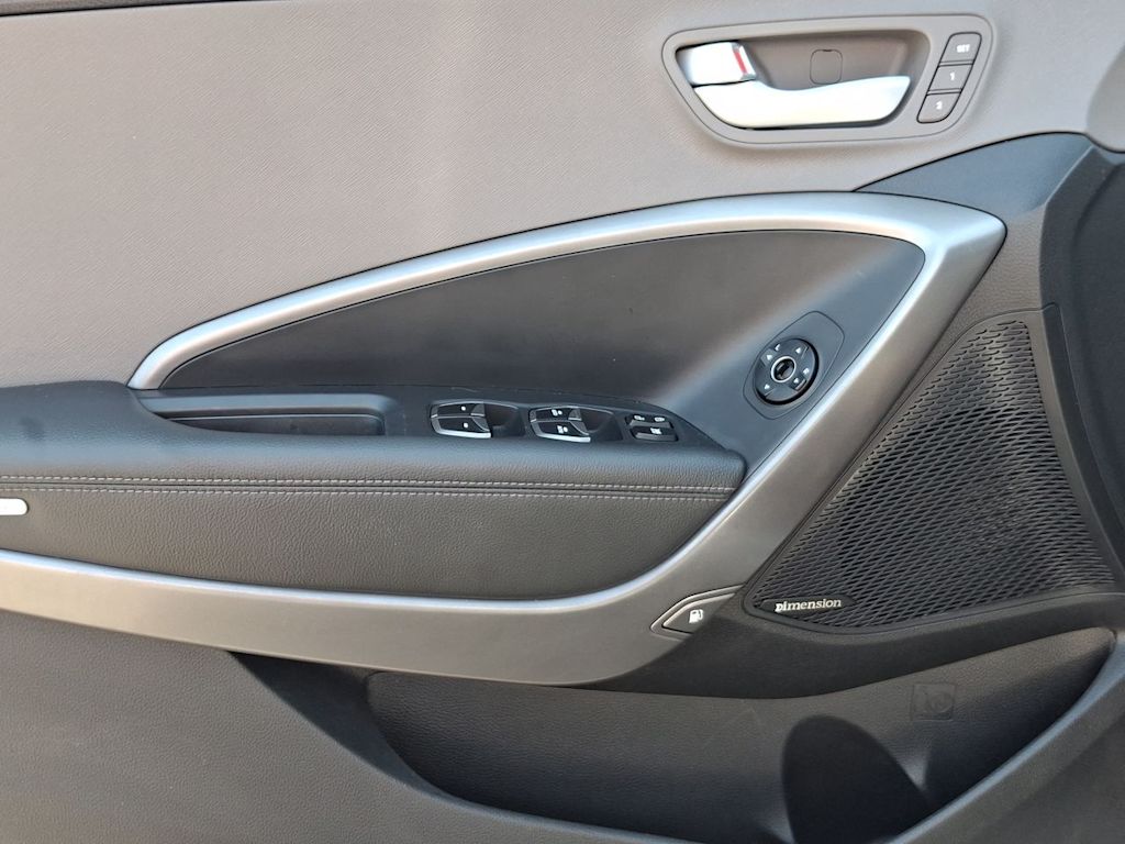 Thumbnail: 2016 Hyundai Santa Fe - 23