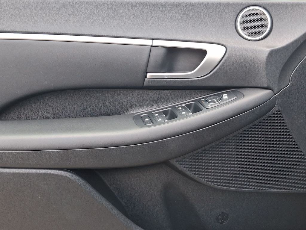 Thumbnail: 2024 Hyundai Sonata - 22