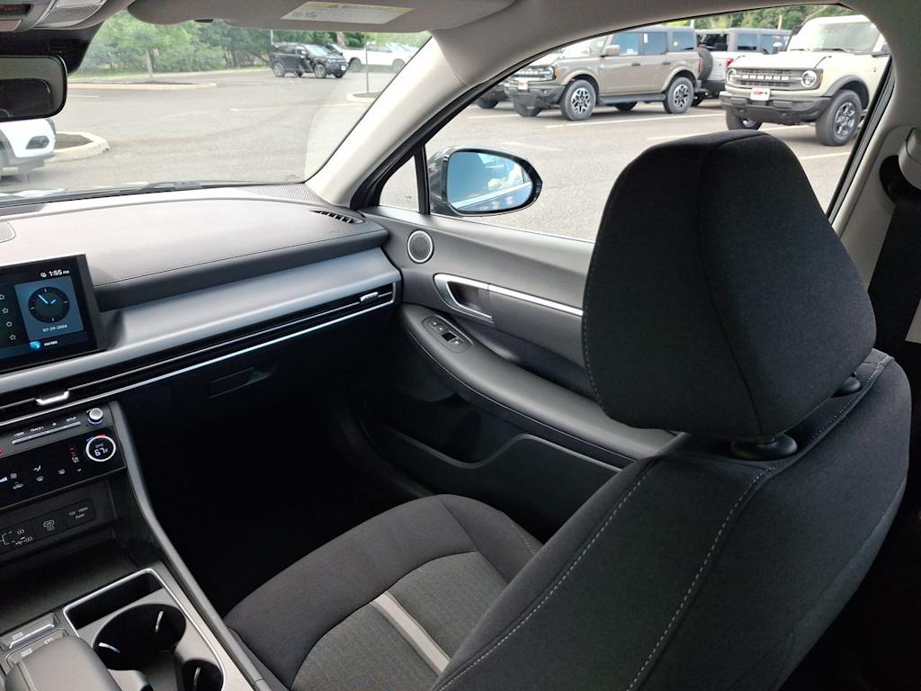 Thumbnail: 2024 Hyundai Sonata - 8
