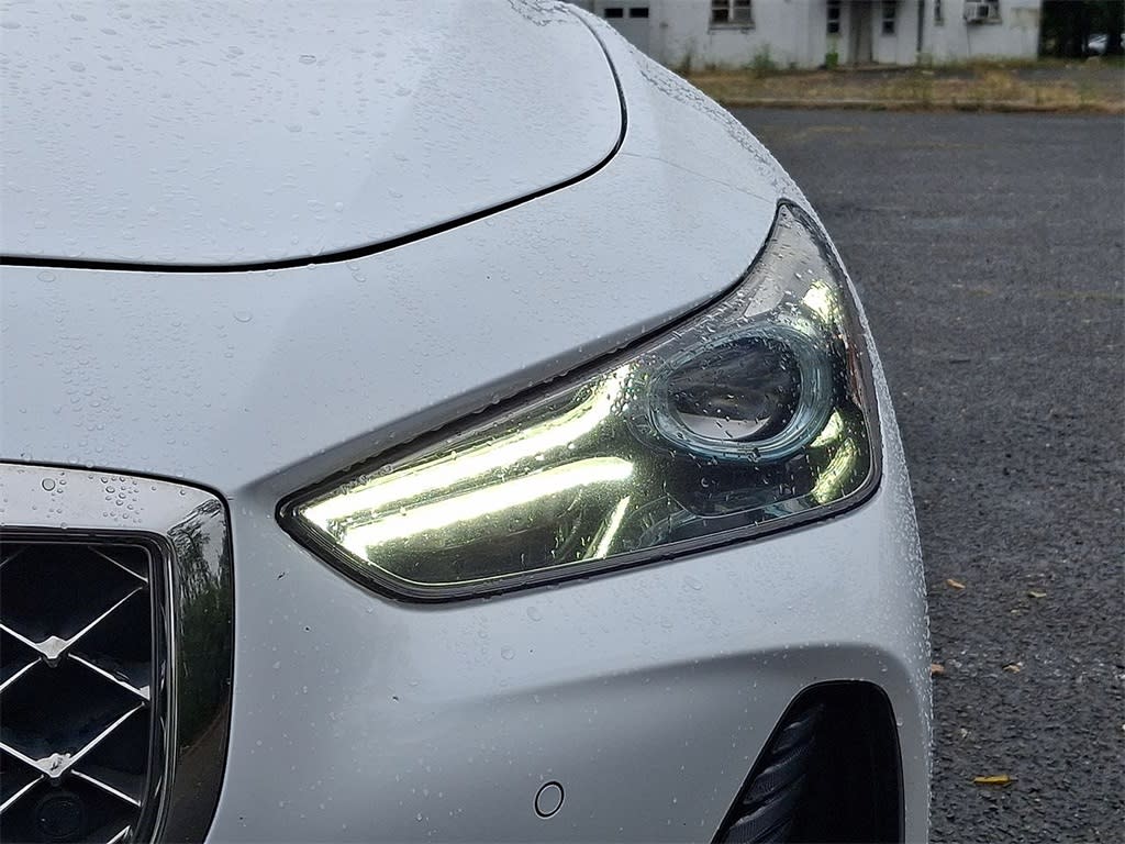 Thumbnail: 2019 Genesis G70 - 30