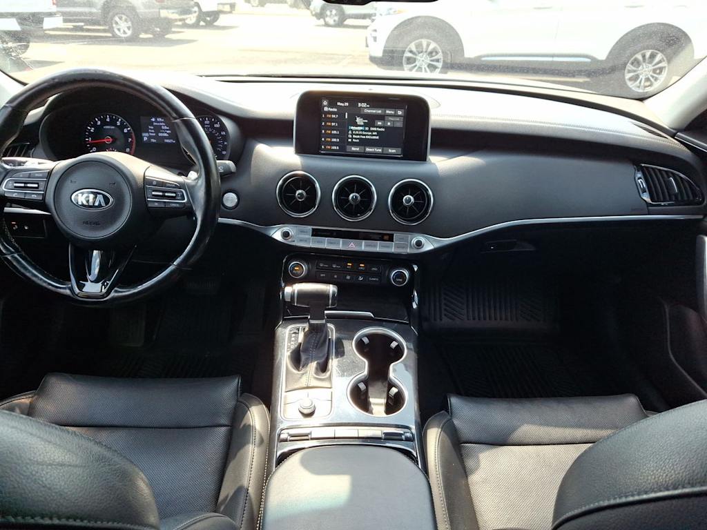 Thumbnail: 2019 Kia Stinger - 2