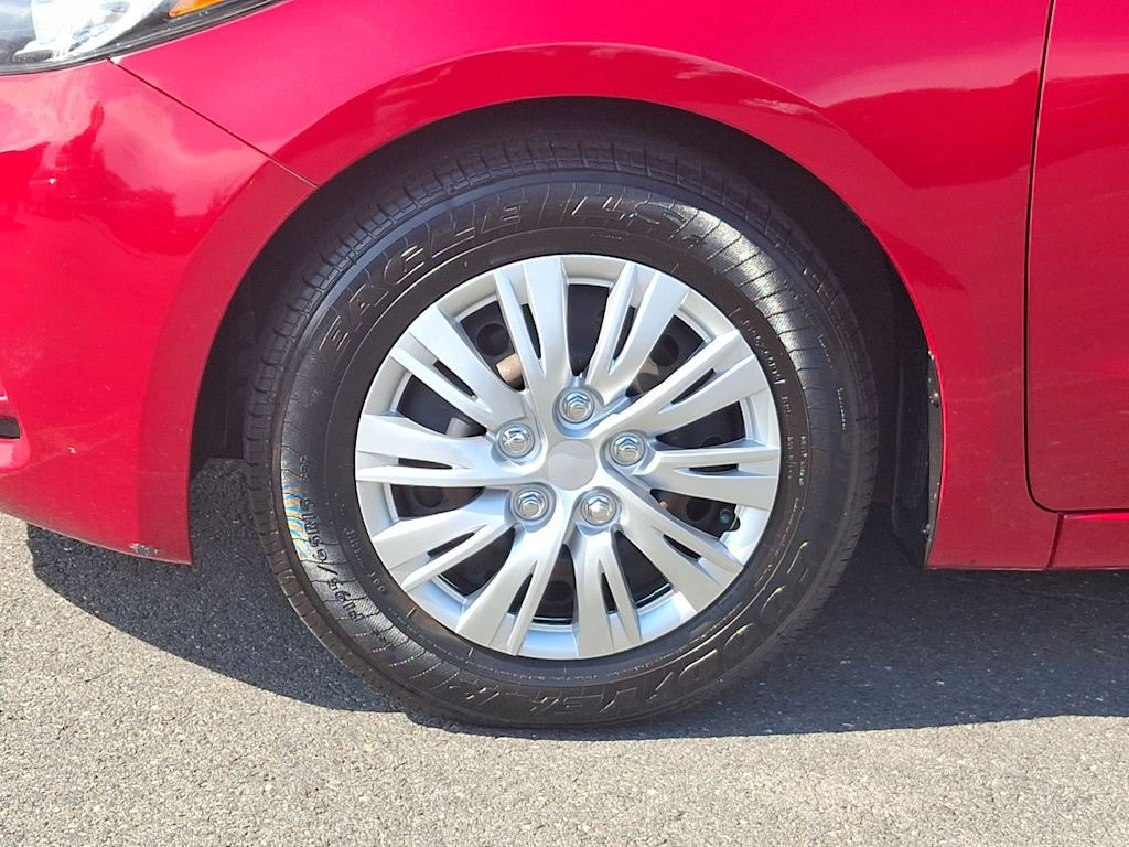 Thumbnail: 2016 Kia Forte - 6
