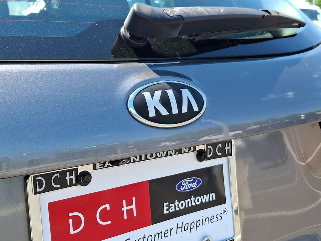 Thumbnail: 2015 Kia Forte - 5
