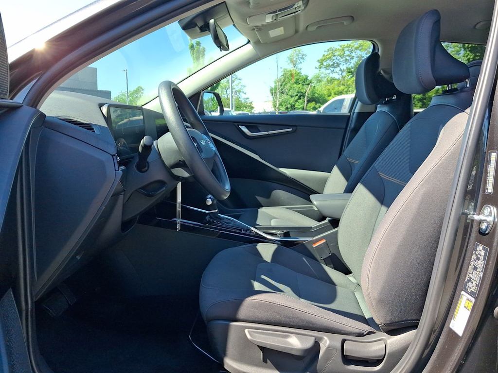 Thumbnail: 2026 Kia Niro - 24