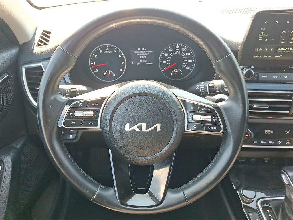 Thumbnail: 2022 Kia Seltos - 12