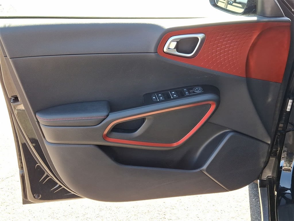 2023 Kia Soul GT-Line 19