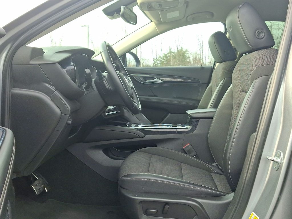 Thumbnail: 2023 Buick Envision - 8