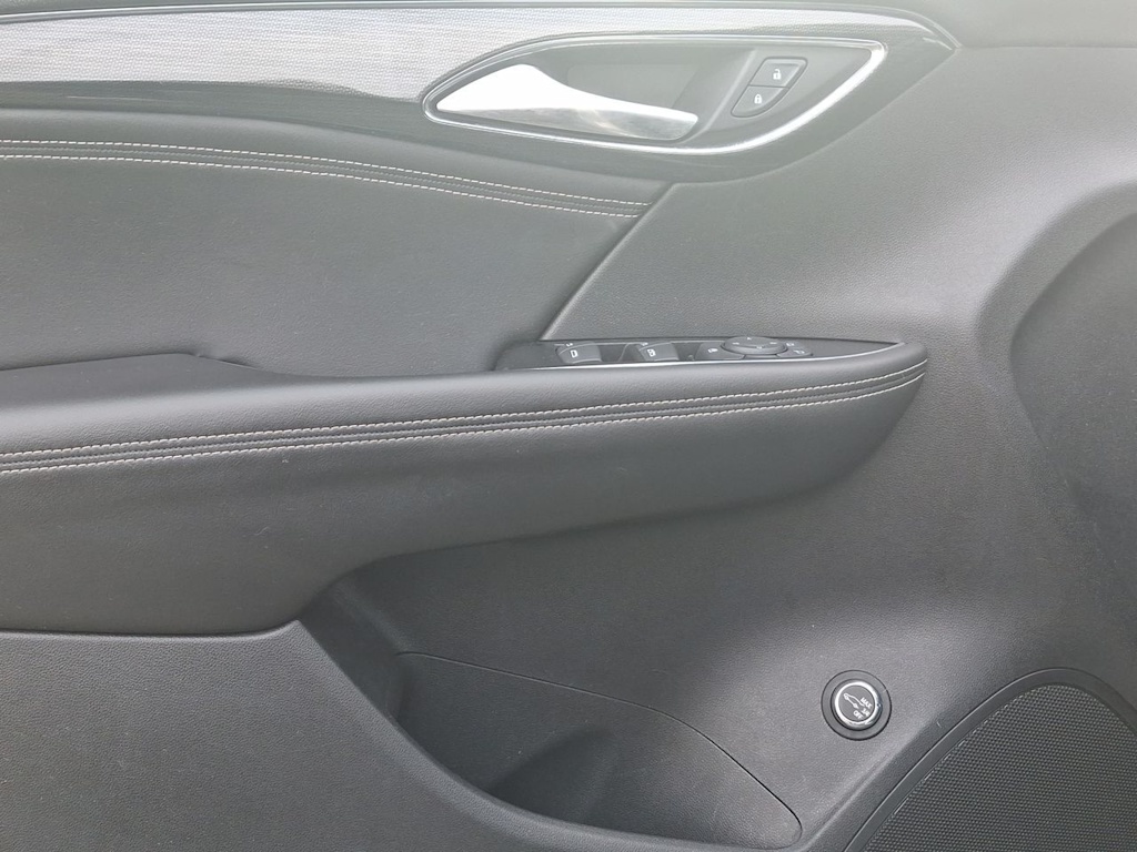 Thumbnail: 2023 Buick Envision - 22